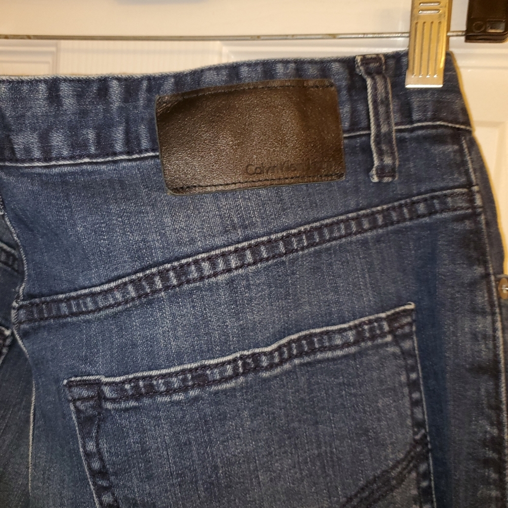 Calvin Klein Jeans 🌞 - Picture 5 of 6